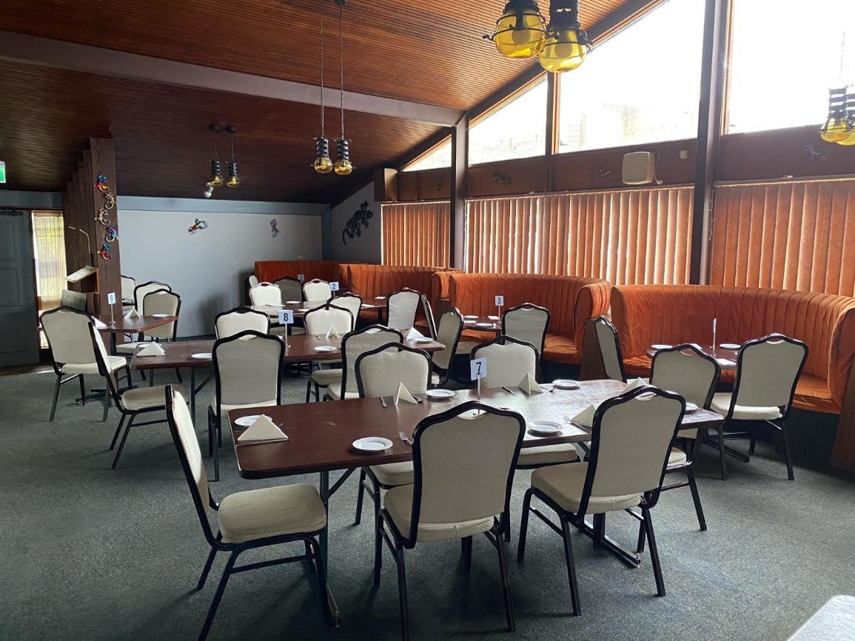 נאראנדרה Gateway Motor Inn מראה חיצוני תמונה