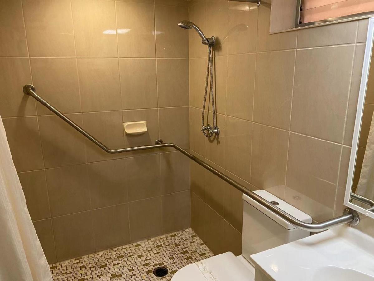 נאראנדרה Gateway Motor Inn מראה חיצוני תמונה