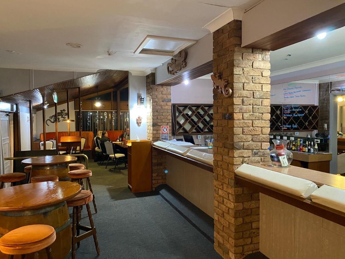 נאראנדרה Gateway Motor Inn מראה חיצוני תמונה